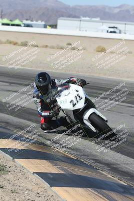 media/Oct-30-2025-Racers Edge (Thu) [[dabbdaf680]]/2-A Group/Session 3 (Turn 15 Inside)/